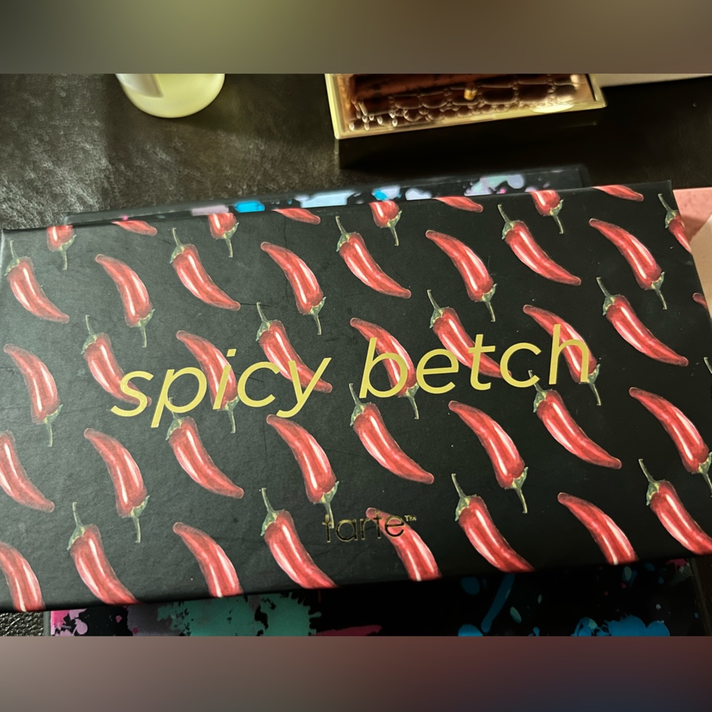 *Brand New* not in original box Tarte Spicy Betch 🌶️ palette